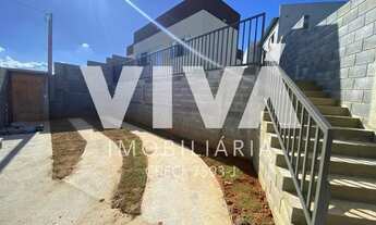 Imagem 3: Casa em Extrema MG com 2 dormitórios, 2 vagas de garagem, 5 minutos do centro