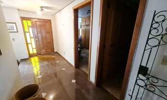 Imagem 2: Sobrado para aluguel com 180 metros quadrados com 4 quartos em Rio Branco - Porto Alegre