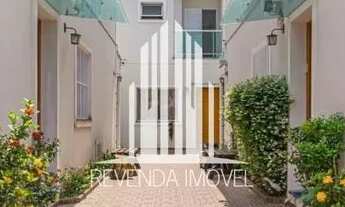 Imagem 2: Sobrado com 3 Quartos e 4 banheiro e 1 Vaga à Venda 65m²