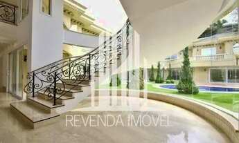 Imagem 7: Casa 2.200 m² de área total sendo 10 suítes -Condomínio no Tamboré 3 Alphaville