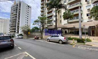 Imagem 6: Vende-se Lindo, amplo e reformado apartamento com 04 quartos sendo 02 suítes no Edf. Saint