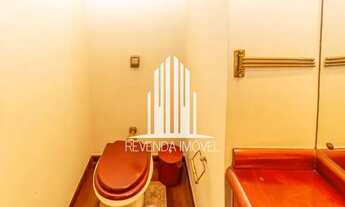 Imagem 2: Casa à venda com 605m², 4 quartos e 6 vagas