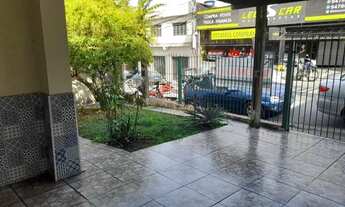 Imagem 2: Casa Térrea de 2 Dormitórios com 290m² em Barueri Á Venda