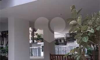 Imagem: Amplo e ensolarado apartamento em Higienópolis