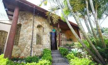 Imagem: Sobrado com 3 Suíte, 4 banheiros, 5 vagas