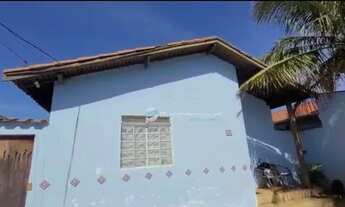 Imagem: Casa com edícula