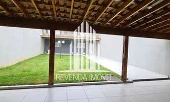 Imagem 2: Casa na Cidade Líder com 300m2, 2 suítes e quintal grande