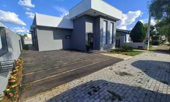 Imagem 4: Casa de condomínio térrea para aluguel e venda tem 187 metros quadrados com 3 quartos