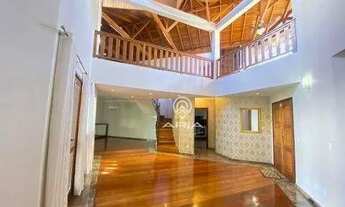 Imagem 2: Casa com 4 quartos e 6 banheiros, sendo 2 suítes no bairro Colina Verde, Londrina -PR