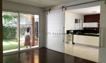 Imagem 5: Casa reformada com 4 suítes à venda em Alto de Pinheiros