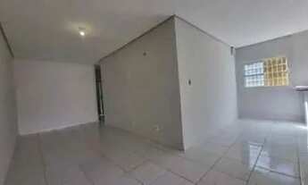 Imagem 2: Casa à venda portão todo fechado