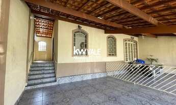 Imagem: Casa com 3 dorm. No Bosque dos Eucaliptos