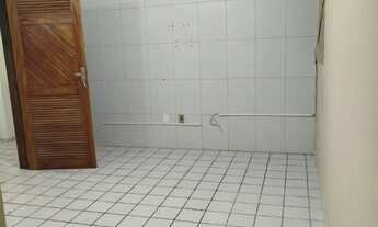 Imagem 2: ALUGO APARTAMENTO 2/4 COM GARAGEM