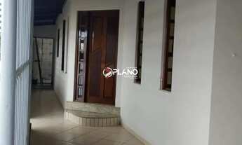 Imagem 3: ALUGO CASA NO BAIRRO JARDIM ACÁCIA AMPLO ESPAÇO E ÓTIMA LOCALIZAÇÃO