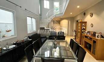 Imagem: Casa á venda com 3 suítes no Condomínio