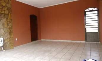 Imagem 2: Linda casa no Jardim Beatriz, São Carlos: 3 dormitórios, churrasqueira e edícula!