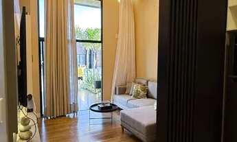 Imagem 2: Vendo casa reformada 2/4 sendo uma suíte no Fendi