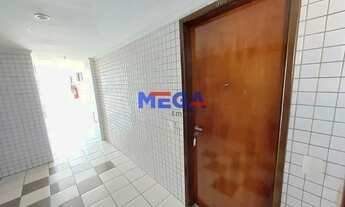 Imagem 3: Apartamento com 2 quartos no bairro Meireles em Fortaleza, CE