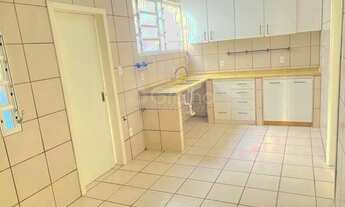 Imagem 5: Amplo apartamento de 3 quartos no centro