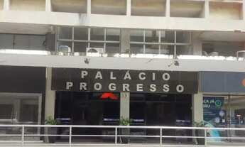 Imagem 3: Mesa em Escritório Compartilhado - Completo