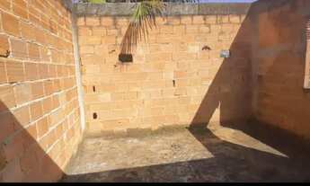 Imagem 2: Vendo Casa de Esquina - Excelente para COMÉRCIO!