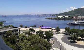 Imagem 2: Apartamento com 1 dormitório para alugar, 60 m² por R$ 2.549,94/mês - Centro - Niterói/RJ