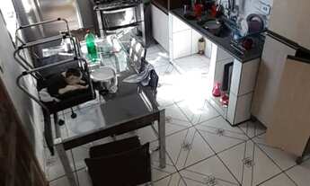 Imagem 6: Casa de esquina 360m² c/ dois pavimentos e rua asfaltada