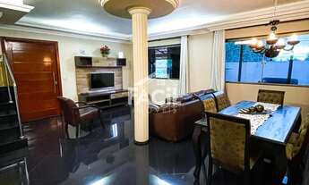 Imagem 6: Seu Refúgio em Morada de Laranjeiras Casa Duplex com Piscina e Vista para Reserva