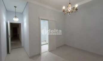 Imagem 4: Casa residencial com 3 quartos sendo 1 suíte disponível para locação no bairro Tabajaras e