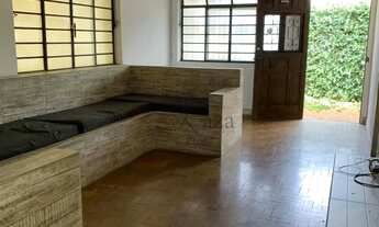 Imagem 2: Oportunidade - Casa - Centro - Jacareí - 3 Dormitórios - 160m²