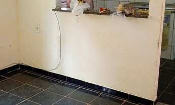 Imagem 2: Vendo casa 2/4 sala, cozinha banheiro