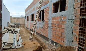 Imagem 2: Oportunidade - Casa - Setville Altos de São José - 3 Dormitórios - 74m²