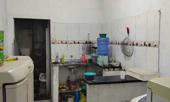 Imagem 2: Vendo casa no bairro Planalto pici. Preço a negociar