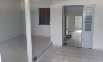 Imagem 2: Casa em Parnaíba, dois quartos e uma suíte