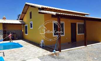 Imagem: Bela casa a venda de 2 quartos com piscina