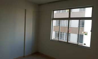 Imagem 5: MORE NO CENTRO DA CIDADE, MAS EM UMA RUA TRANQUILA