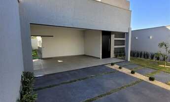 Imagem 2: Casa Residencial Humaitá, sozinha no lote, 3 suítes e 166m² de construção, alto padrão!