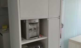 Imagem 6: Belíssimo apartamento mobiliado, o prédio com ótima estrutura, R$ 2.000 já com as taxas