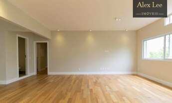 Imagem 4: Reformado em Higienópolis com muita luminosidade natural