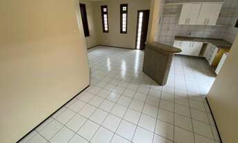 Imagem 3: Casa de condomínio para venda tem 189 metros quadrados com 3 quartos