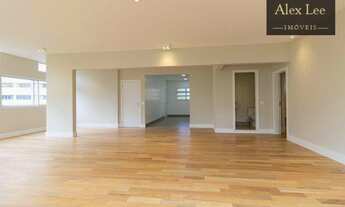 Imagem 3: Reformado em Higienópolis com muita luminosidade natural