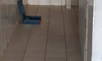 Imagem 5: 1°andar 500,00 Apartamento com 2 dormitórios