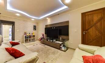 Imagem 2: Sobrado para venda possui 181 metros quadrados com 3 quartos