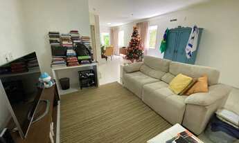 Imagem 2: Casa de Condomínio com 4 Quartos e 5 banheiros à Venda, 190 m² por R$ 750.000