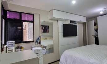 Imagem 4: 180 Excelente apartamento de 3 quartos, sendo 01 suíte e 02 semi-suítes e 01 dependênci