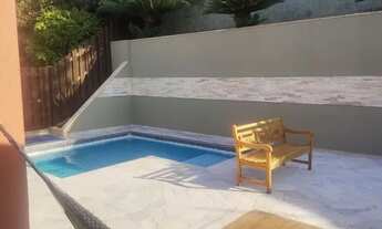 Imagem 3: Casa de condomínio para venda tem 220 metros quadrados com 4 quartos