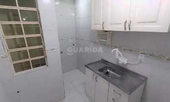 Imagem 5: Casa em condomínio no estilo sobrado de 1 dormitórios no bairro Cavalhada