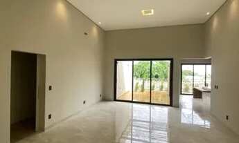 Imagem 4: Casa térrea para vender em condomínio no Vila do Golfe, pronta para morar