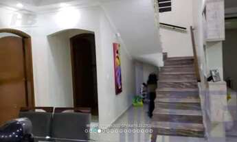 Imagem 4: Sobrado para venda com 207 metros quadrados com 3 quartos em Centro - Suzano - SP