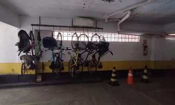 Imagem 7: Apartamento para venda possui 80 metros quadrados com 2 quartos em Guilhermina - Praia Gra